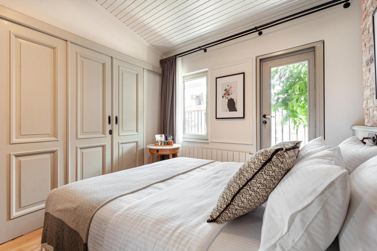 King Suite Balcony