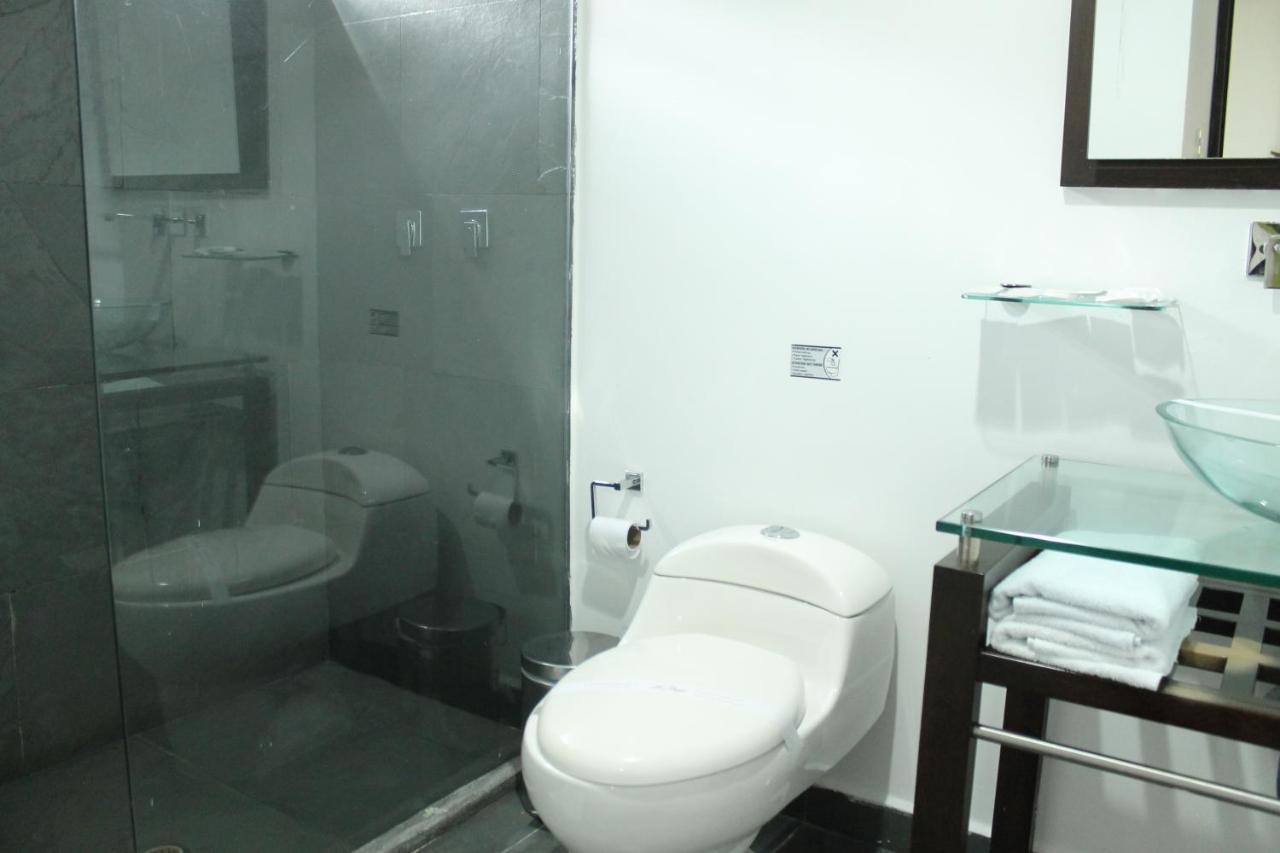 Triple Room,1012801960:JPEG