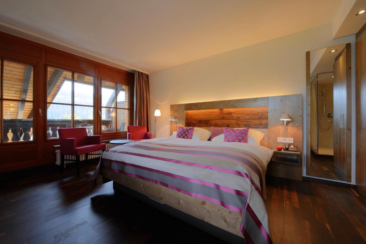 Deluxe Double Room Lake View Corner Balcony