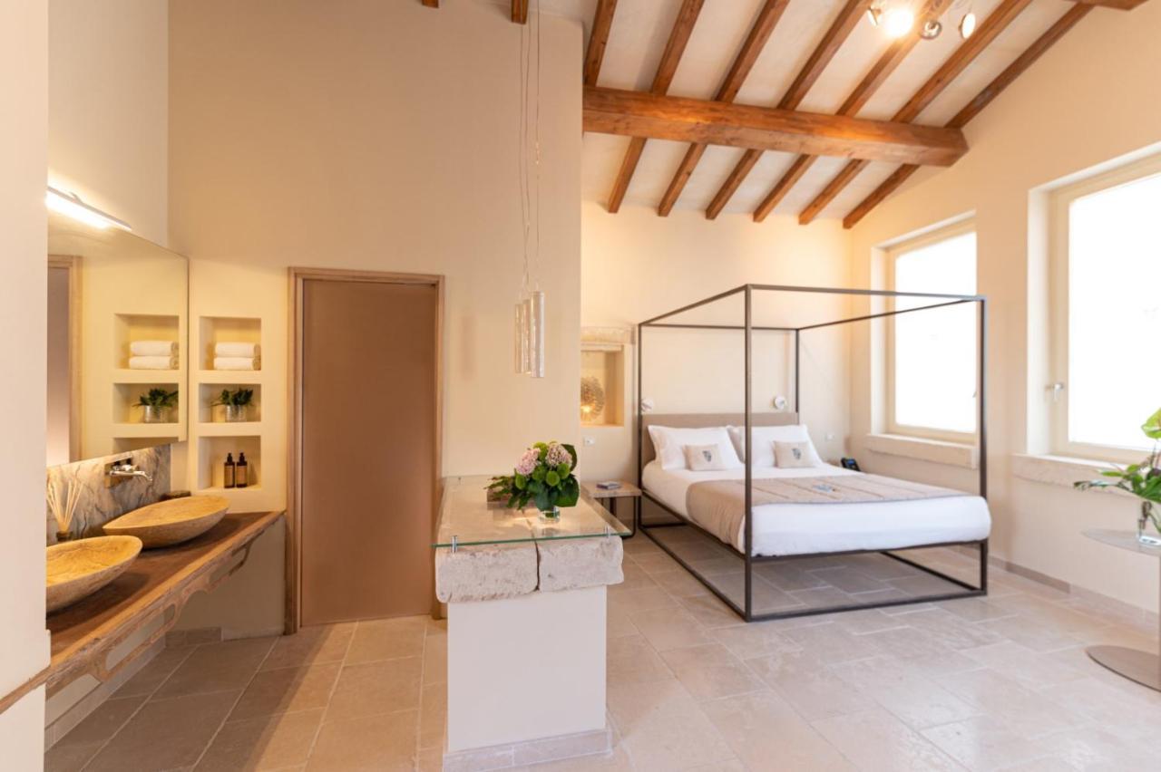 Deluxe Double Room Balcony
