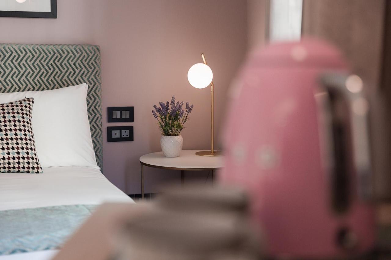 Deluxe Double or Twin Room with Balcony,1079891635:JPEG