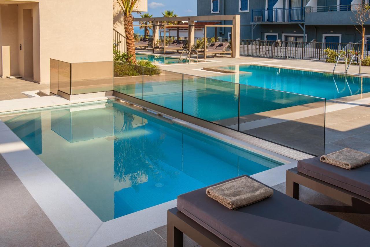 Deluxe Suite mit Meerblick und Whirlpool