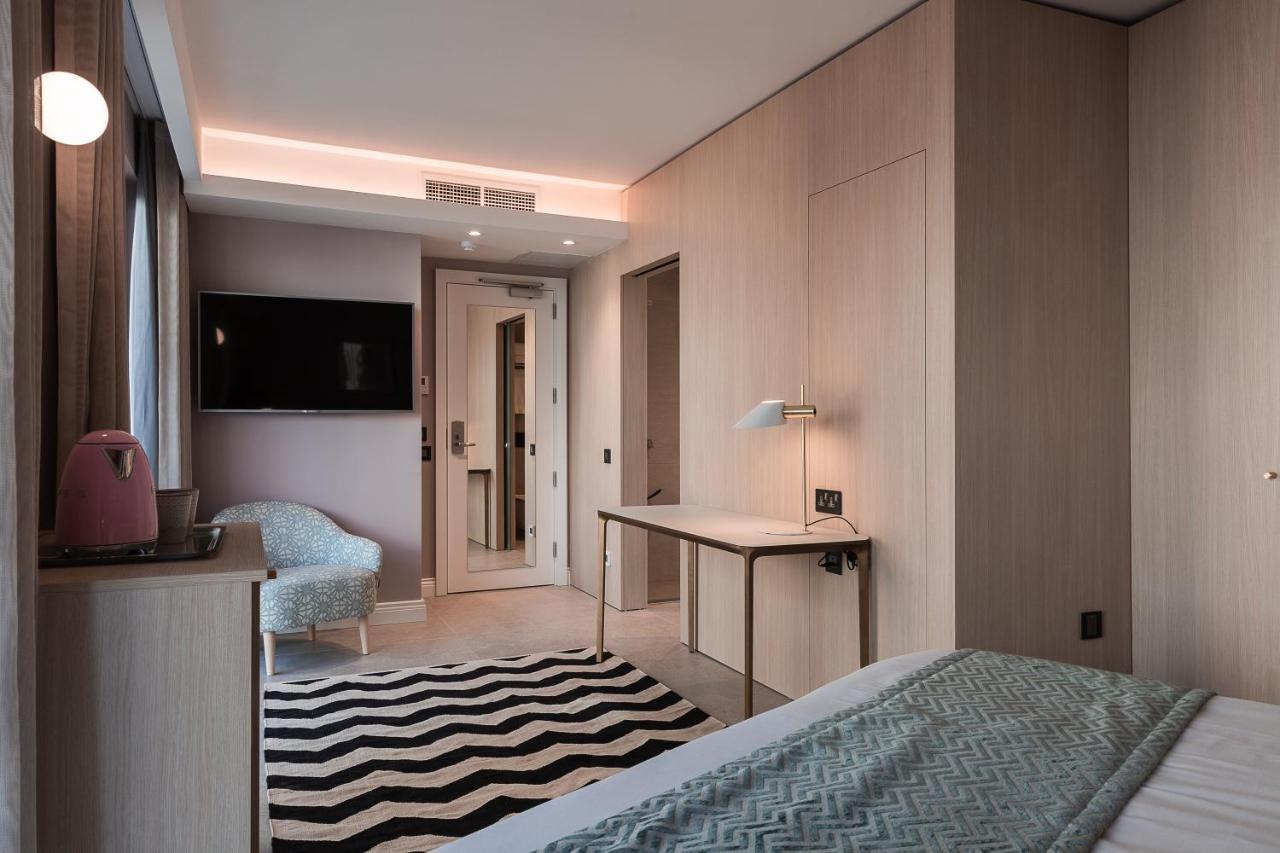Deluxe Double or Twin Room Balcony