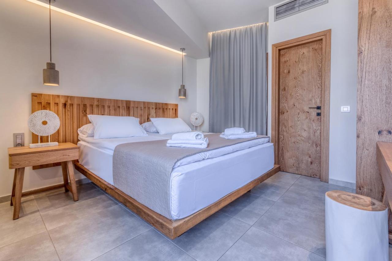 Classic Double Room Partial Sea View annex