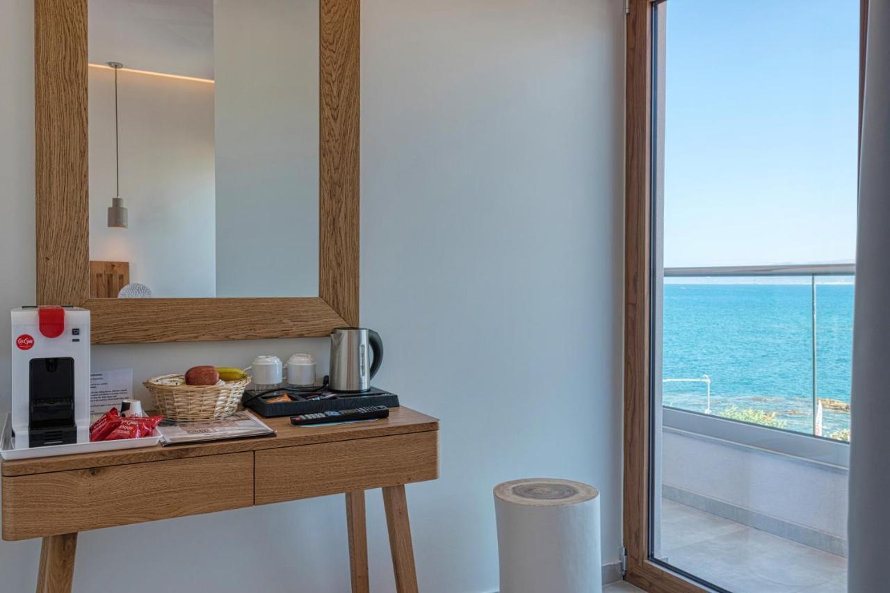 Classic Double Room Partial Sea View annex