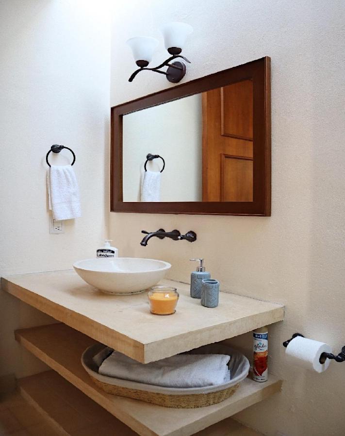Cama en habitación compartida con 4 camas