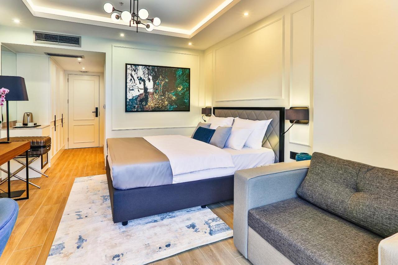 Doppelzimmer mit Poolblick