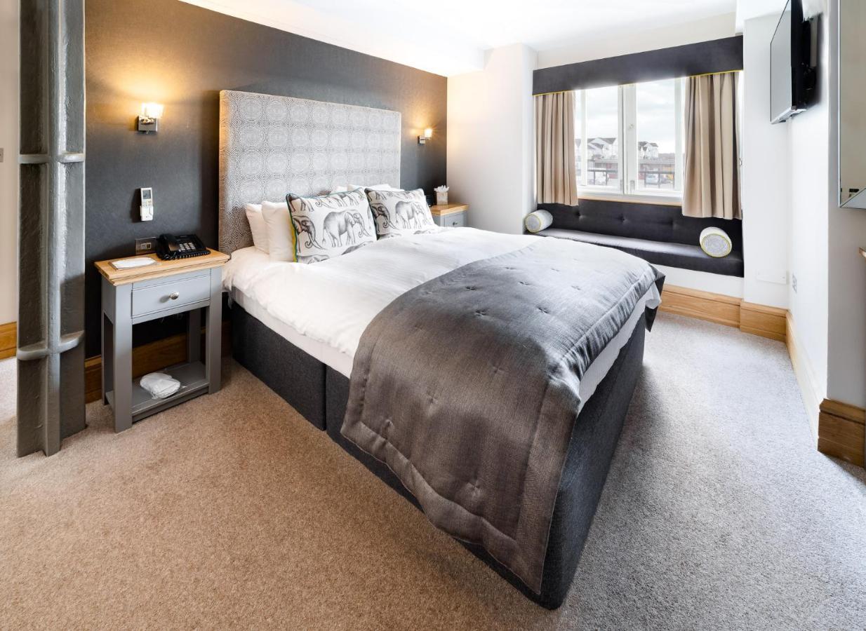 Superior Double Room,1756511966:JPEG