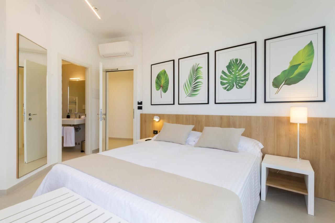 Standard Double or Twin Room Sea View