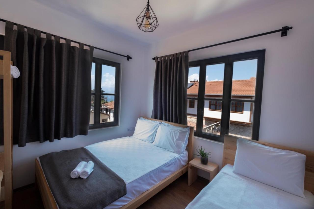Üç Kişilik Comfort Oda