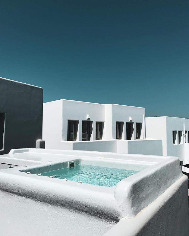 Honeymoon Suite with Outdoor Hot Tub