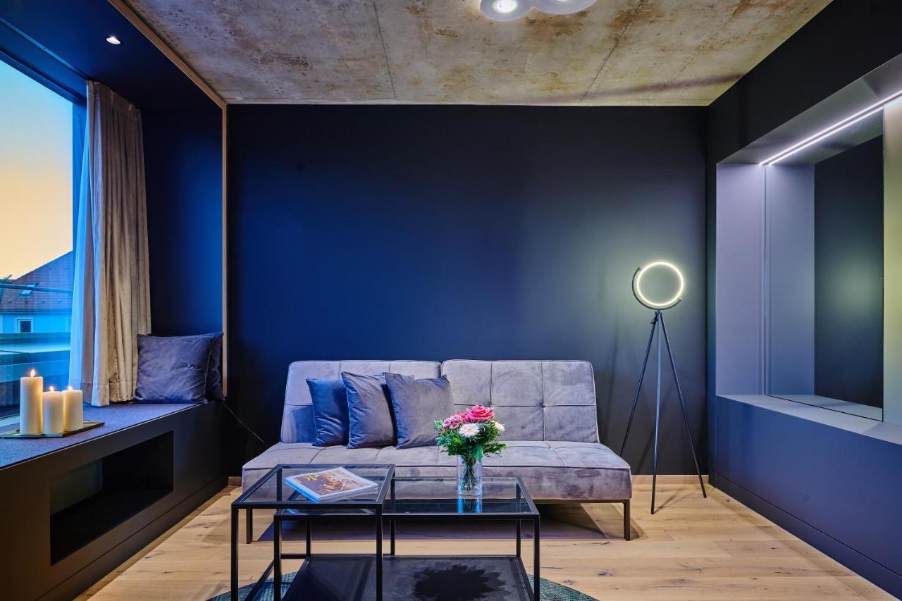 Suite mit Kingsize-Bett und Balkon