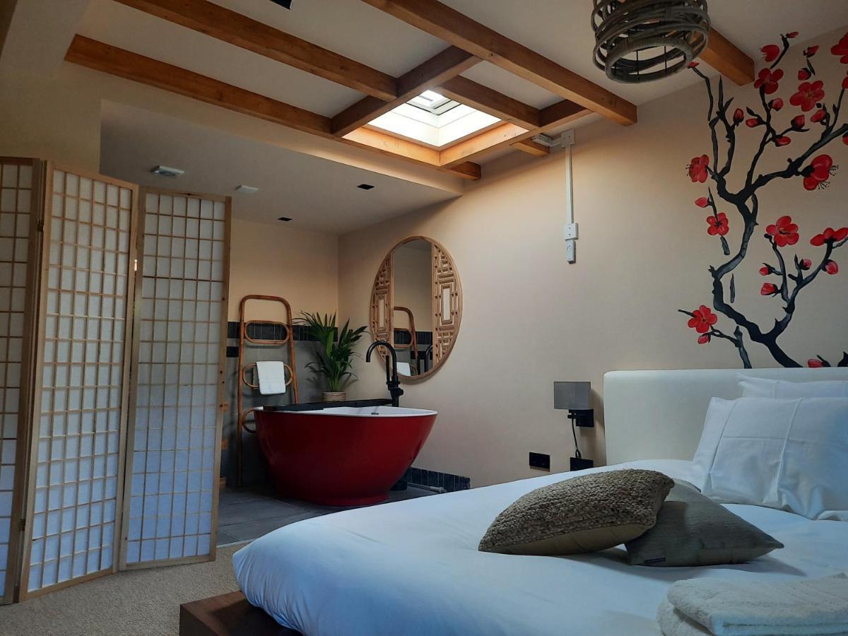 Deluxe Double Room with Bath,1149150445:JPEG