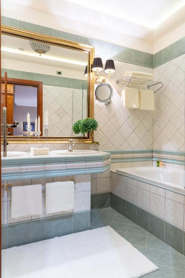 Romantic Suite