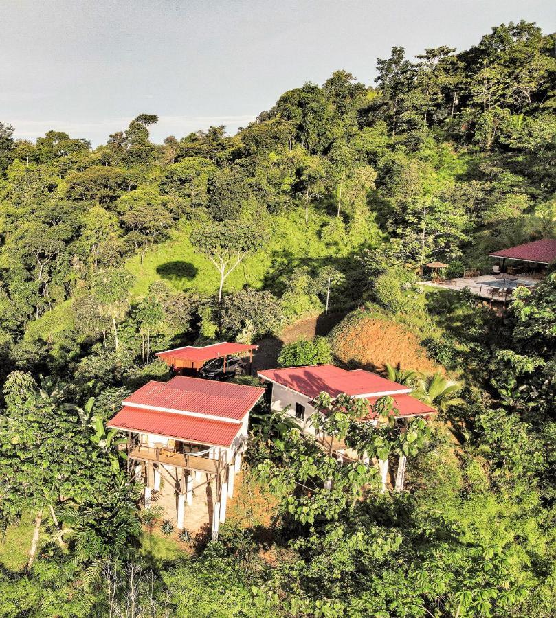 Villa met Uitzicht op de Jungle en Bergen