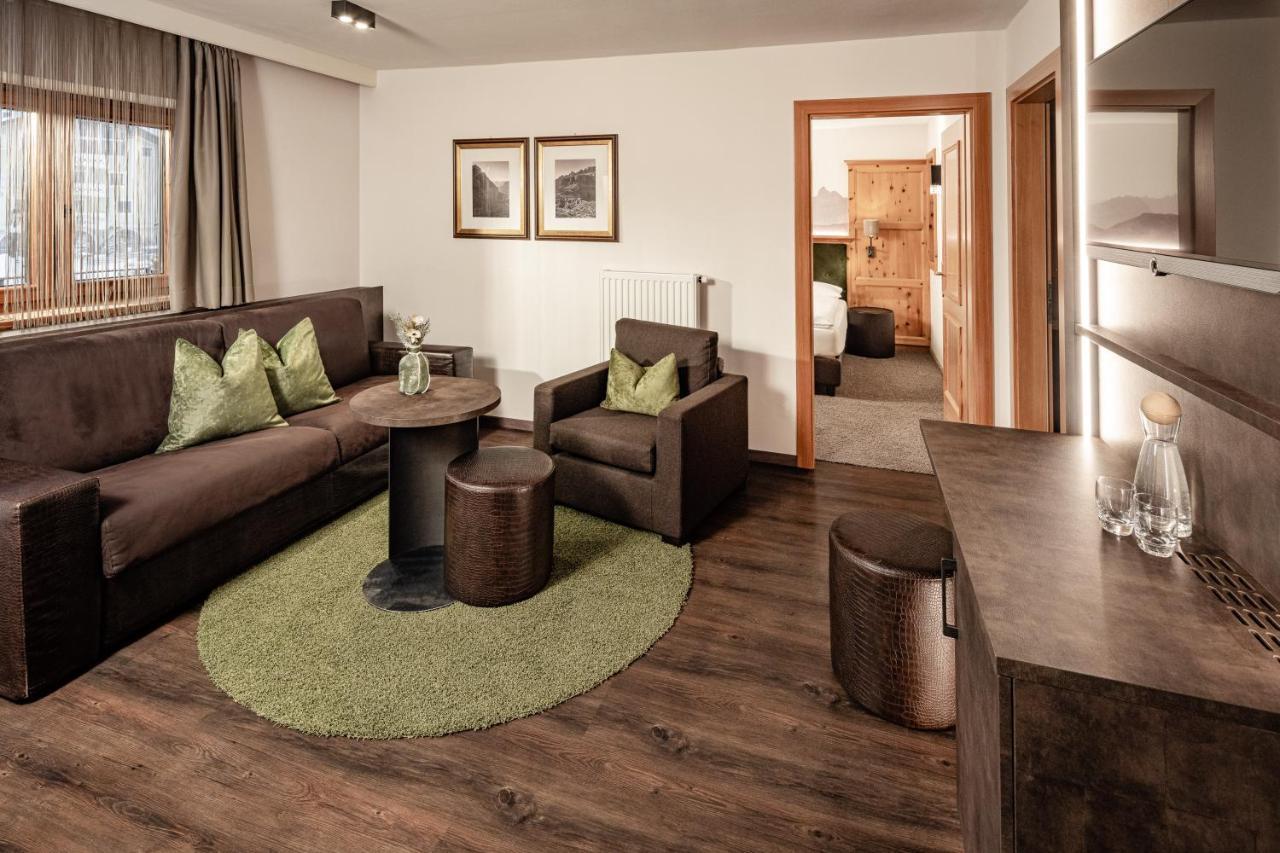 Two-Bedroom Suite,1188362332:JPEG