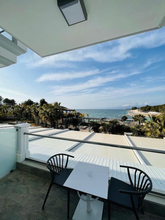 Deluxe Triple Room Sea View