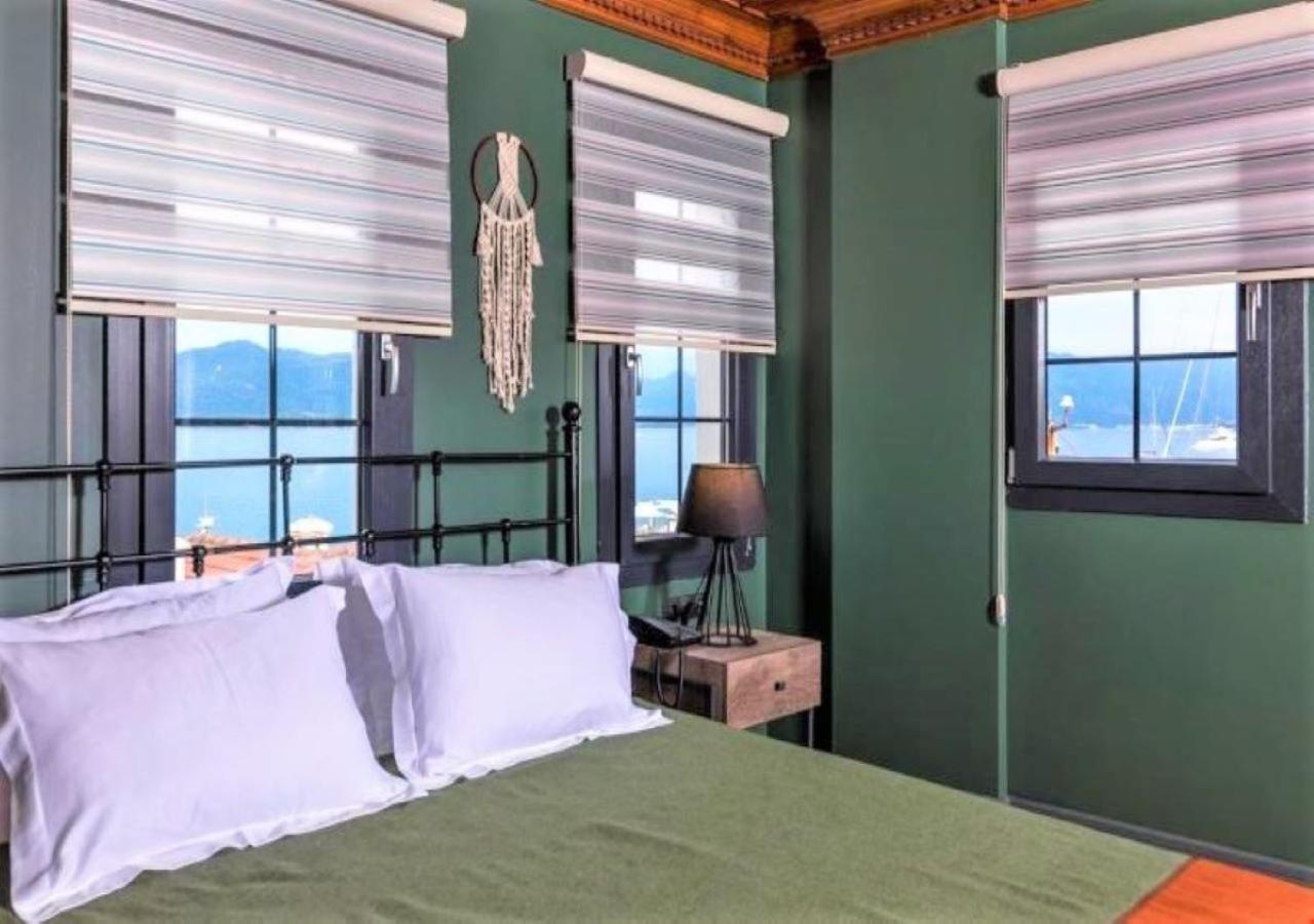 Habitación Doble Deluxe con balcón y vistas al mar