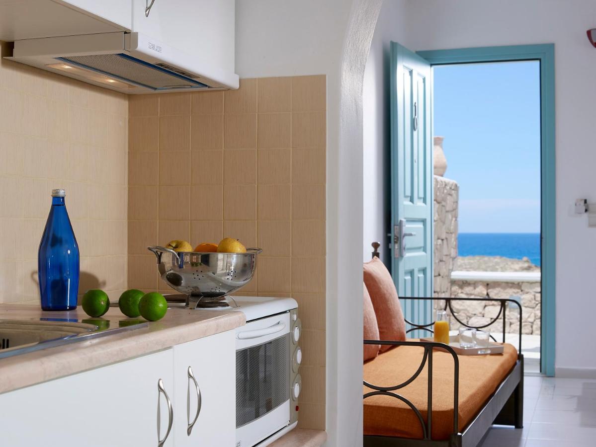 Studio Apartment with Sea View