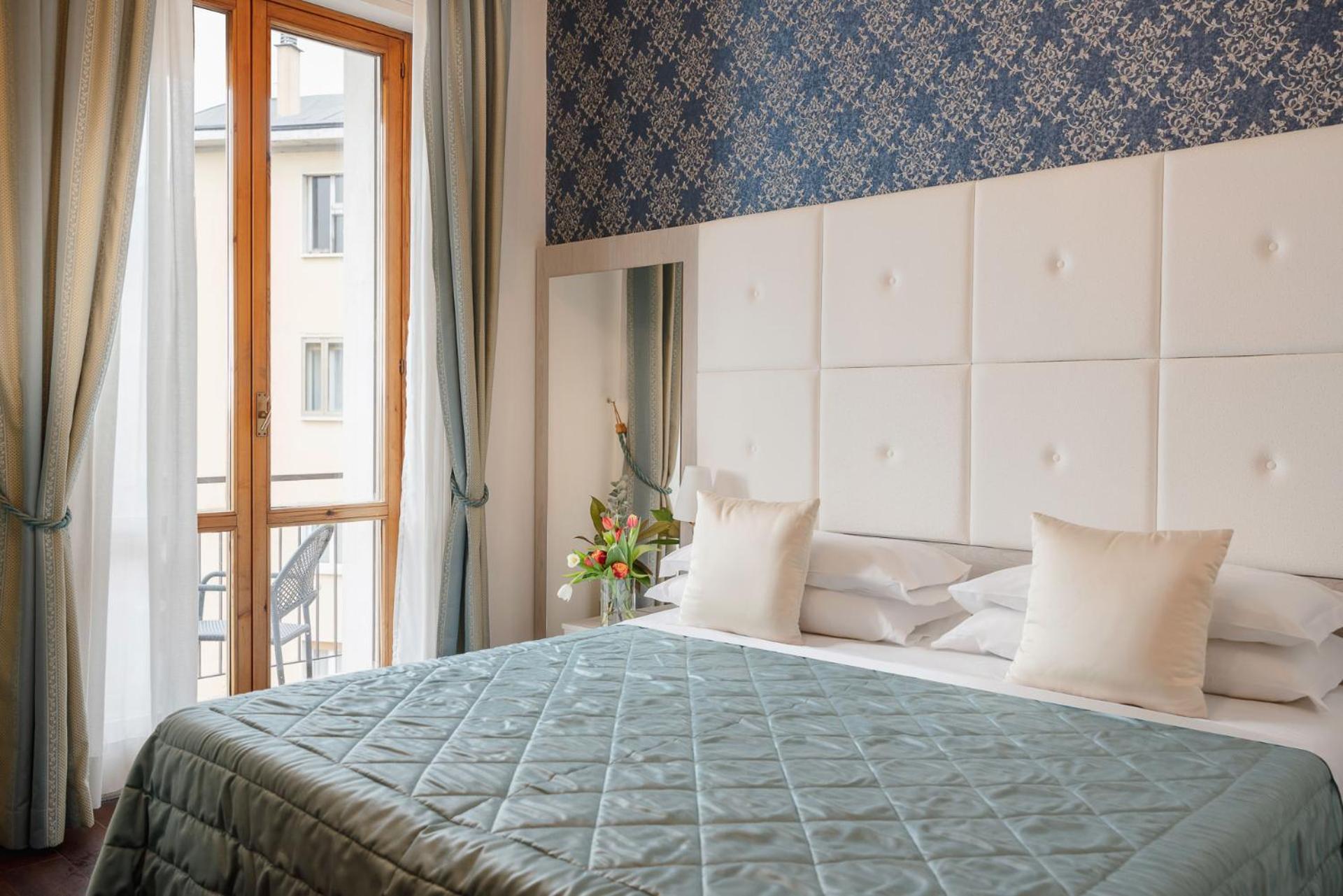Double Room with Terrace and City View