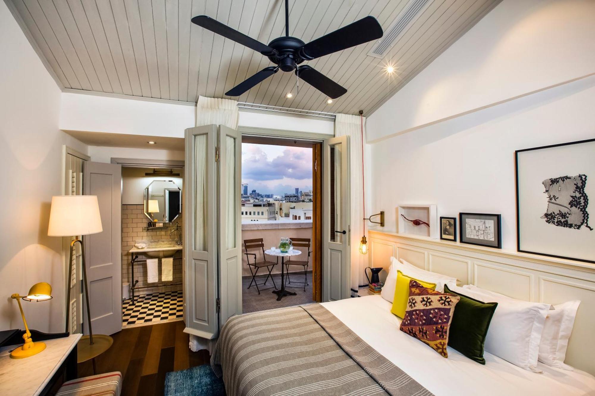 Double or Twin Room with Sea View and Balcony,111859926:JPEG