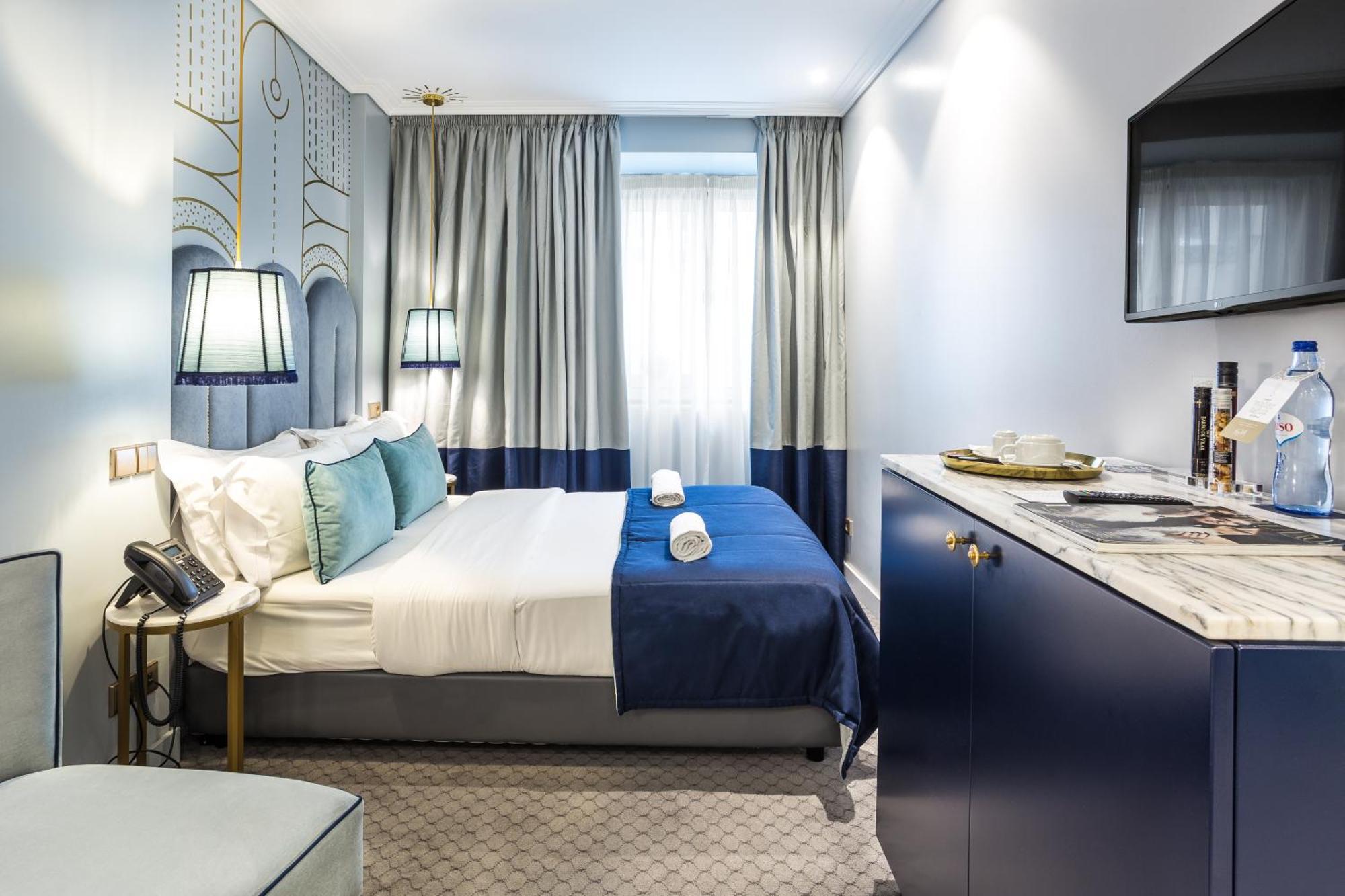 Classic Double Room,1446285580:JPEG