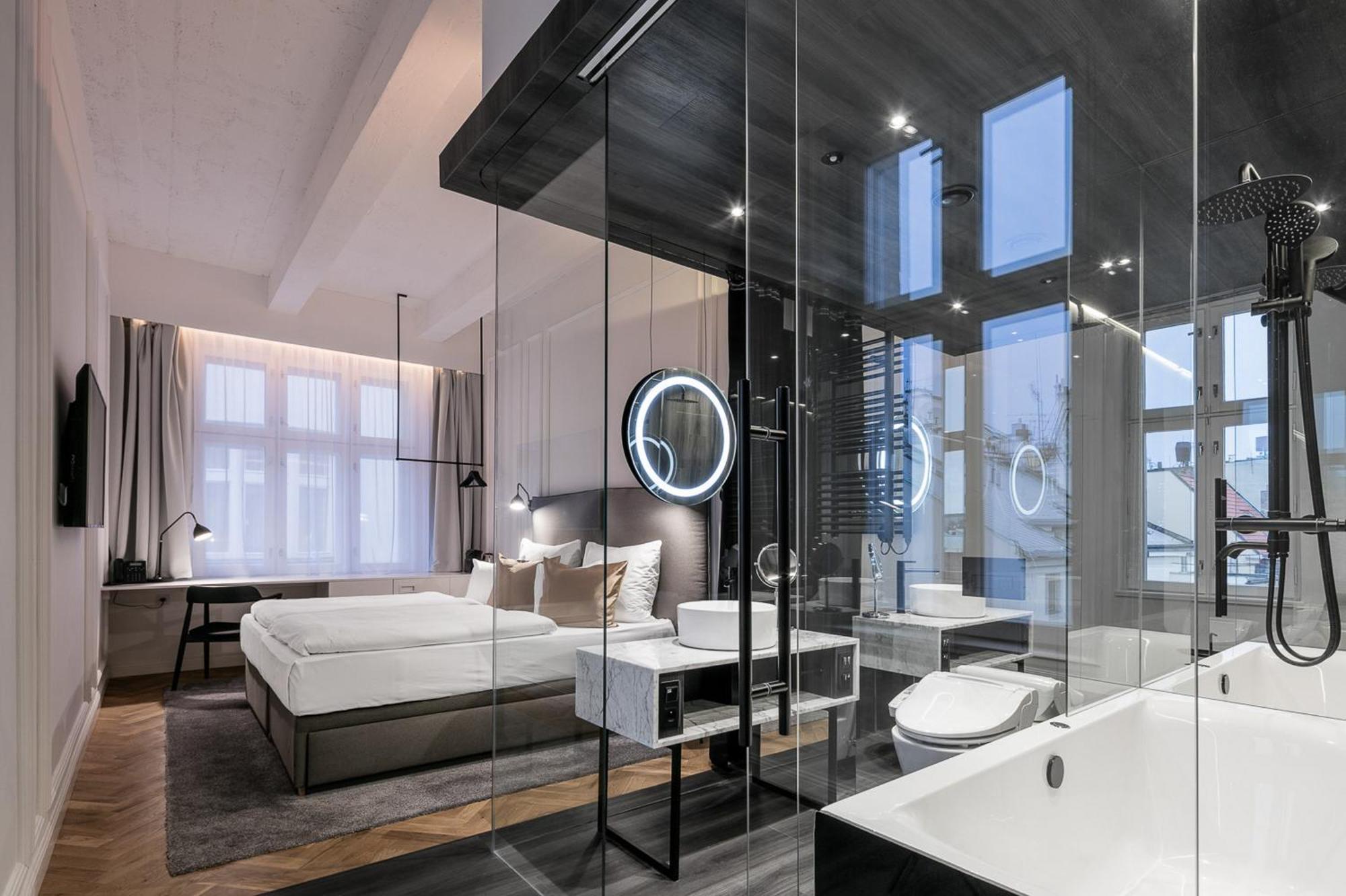 Superior Double or Twin Room Spa Bath