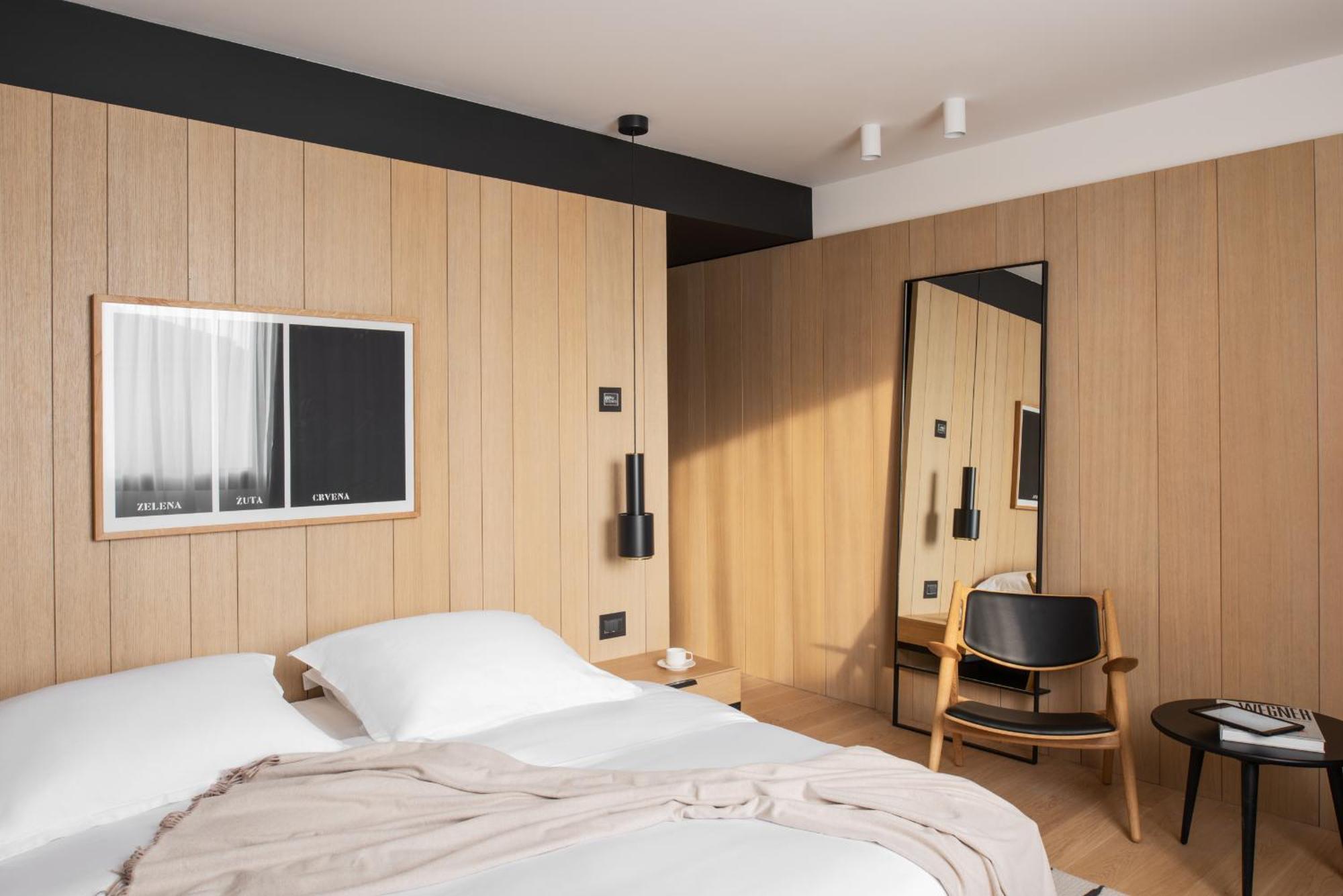 Superior Double Room City View