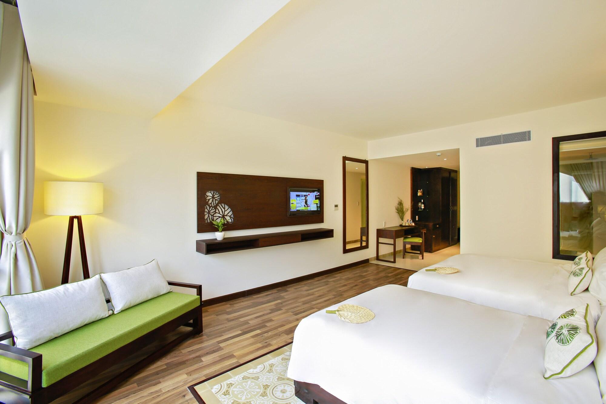 Superior Triple Room,1283662750:JPEG