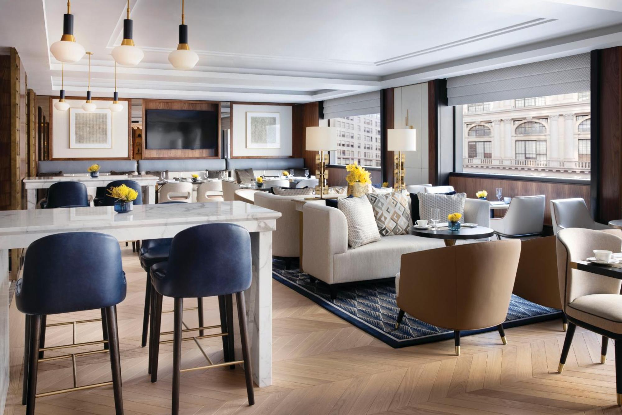Club One-Bedroom Empire State View Suite