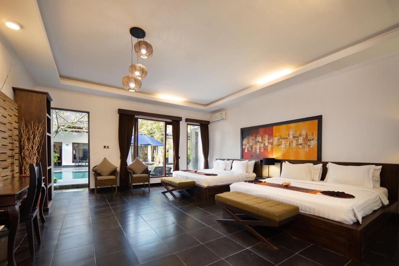 Deluxe Family Room Two King Beds