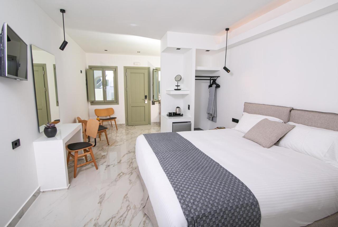 Executive Suite with Pool View