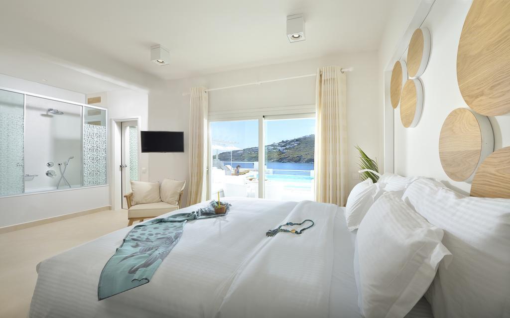Sunshine Junior Suite with Sea View