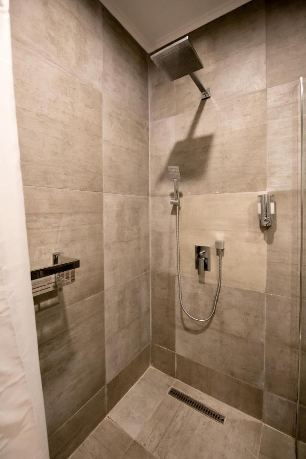 Executive King Room