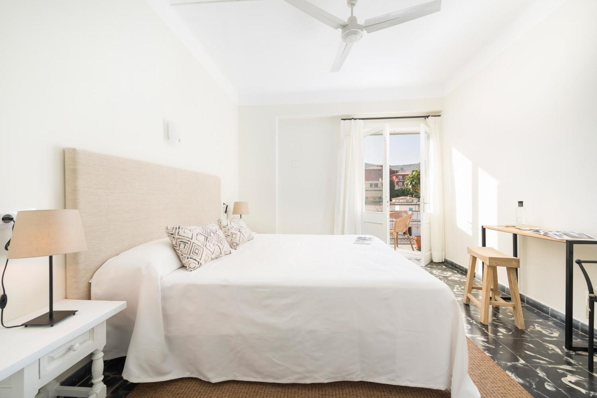 Double or Twin Room with Balcony