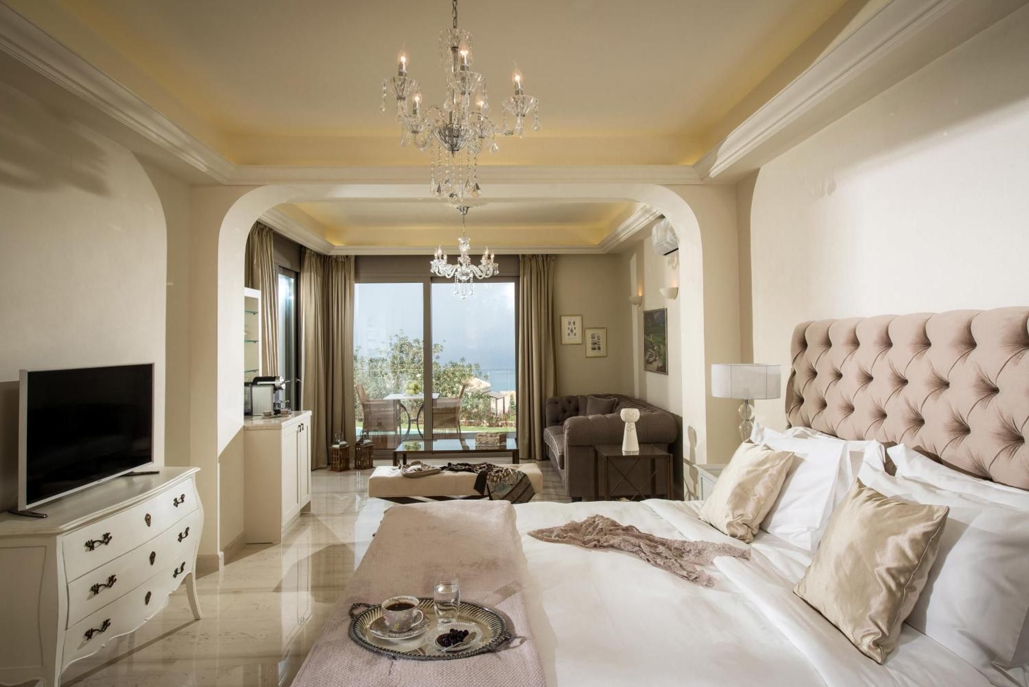Suite con piscina de lujo y vistas al mar - Solo adultos