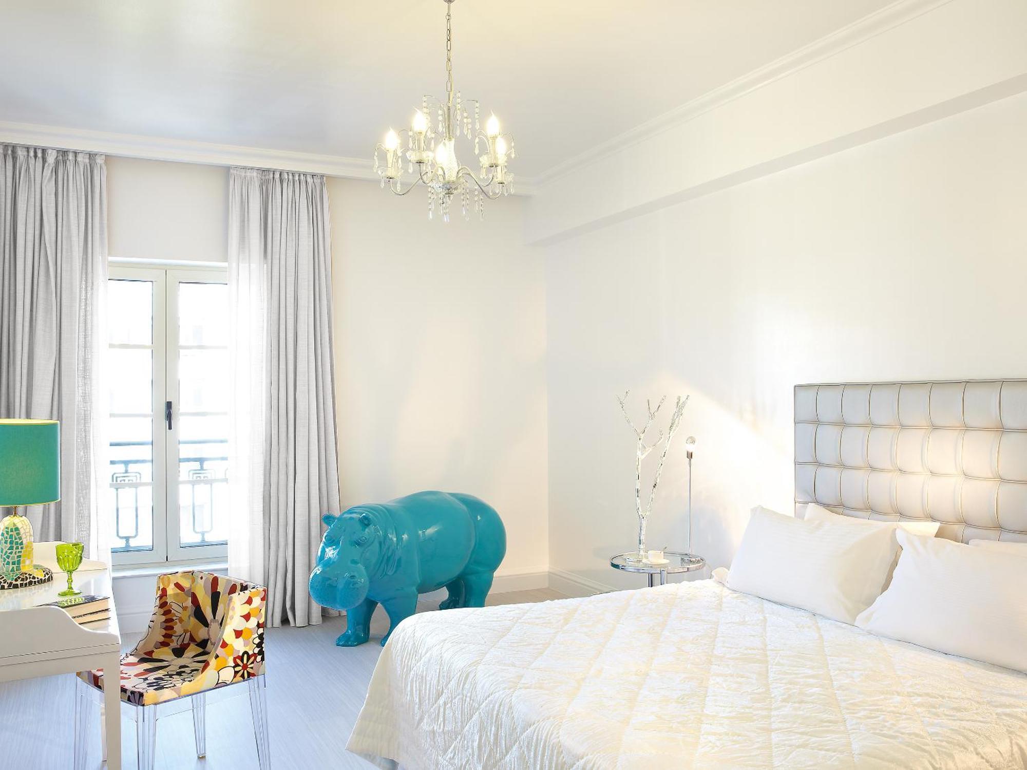 Pallas Guestroom,1268659426:JPEG