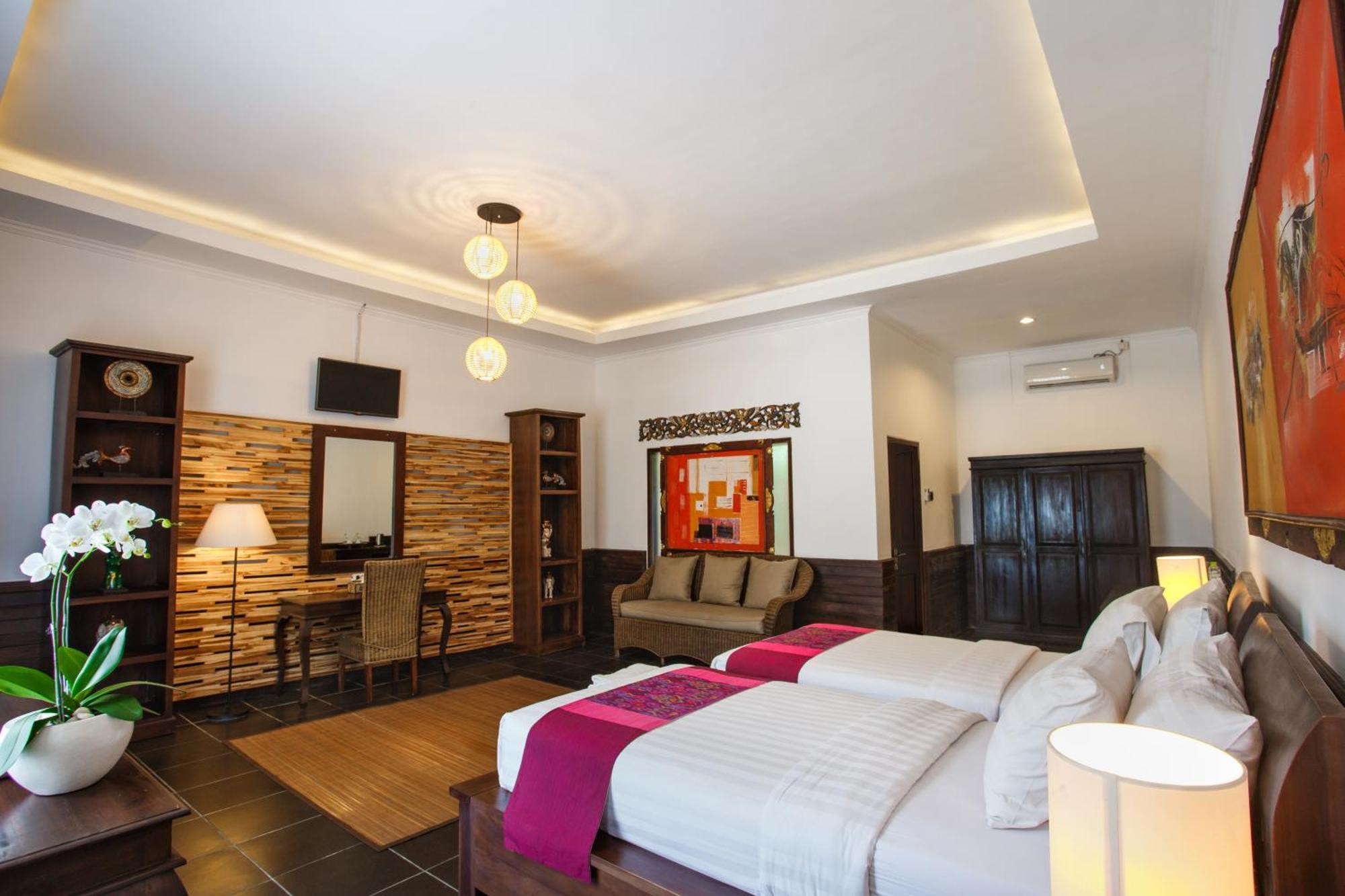 Superior Double or Twin Room Pool View