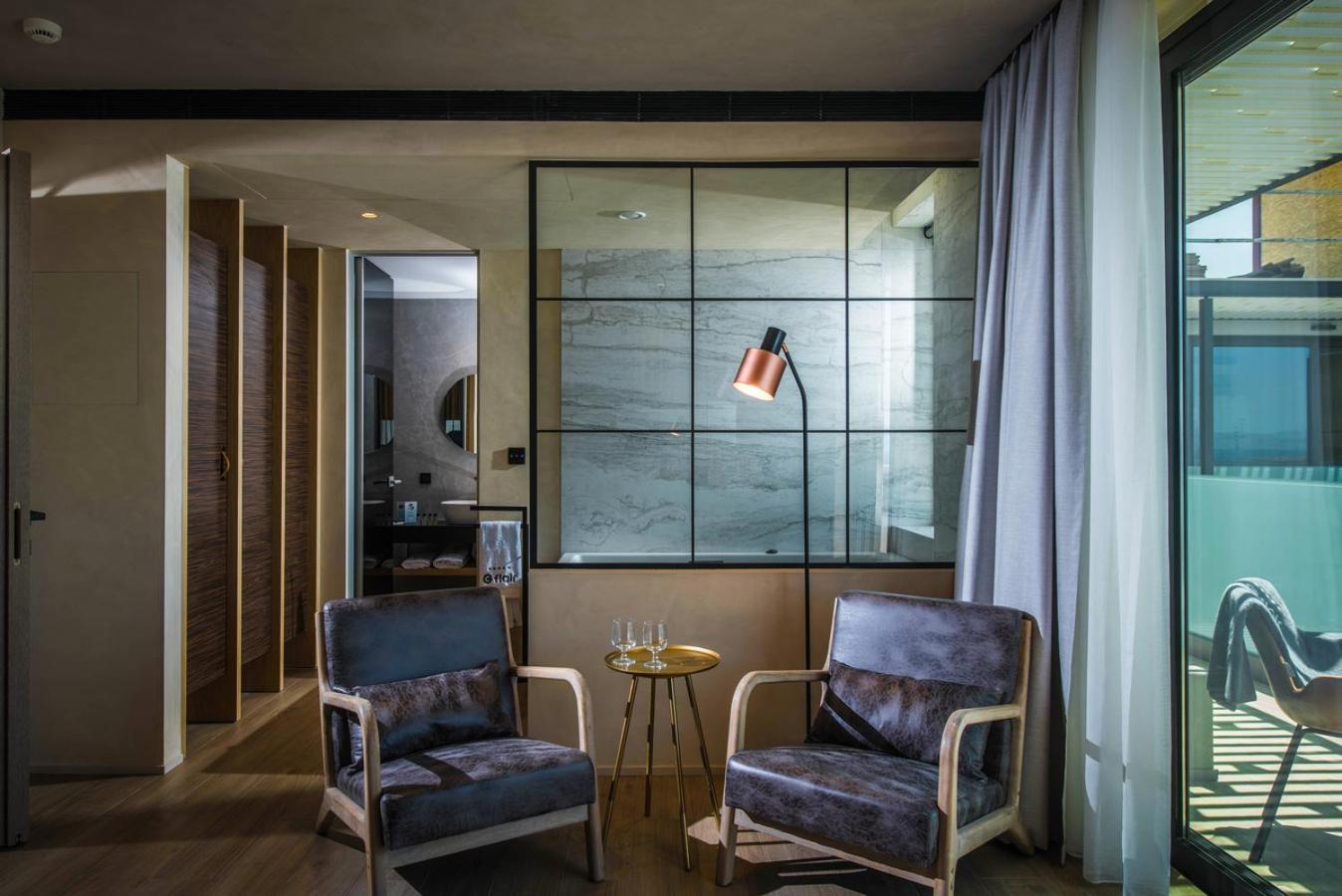 Emotion Two-Bedroom King Suite