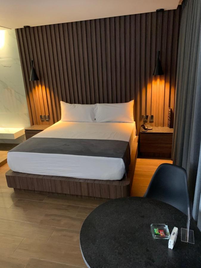 Deluxe Suite,1290501556:JPEG