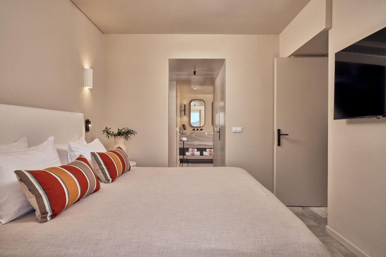 Theoxenia One Bedroom Suite Sea View Private Pool