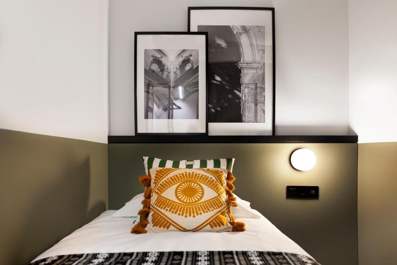 Single Room with Balcony