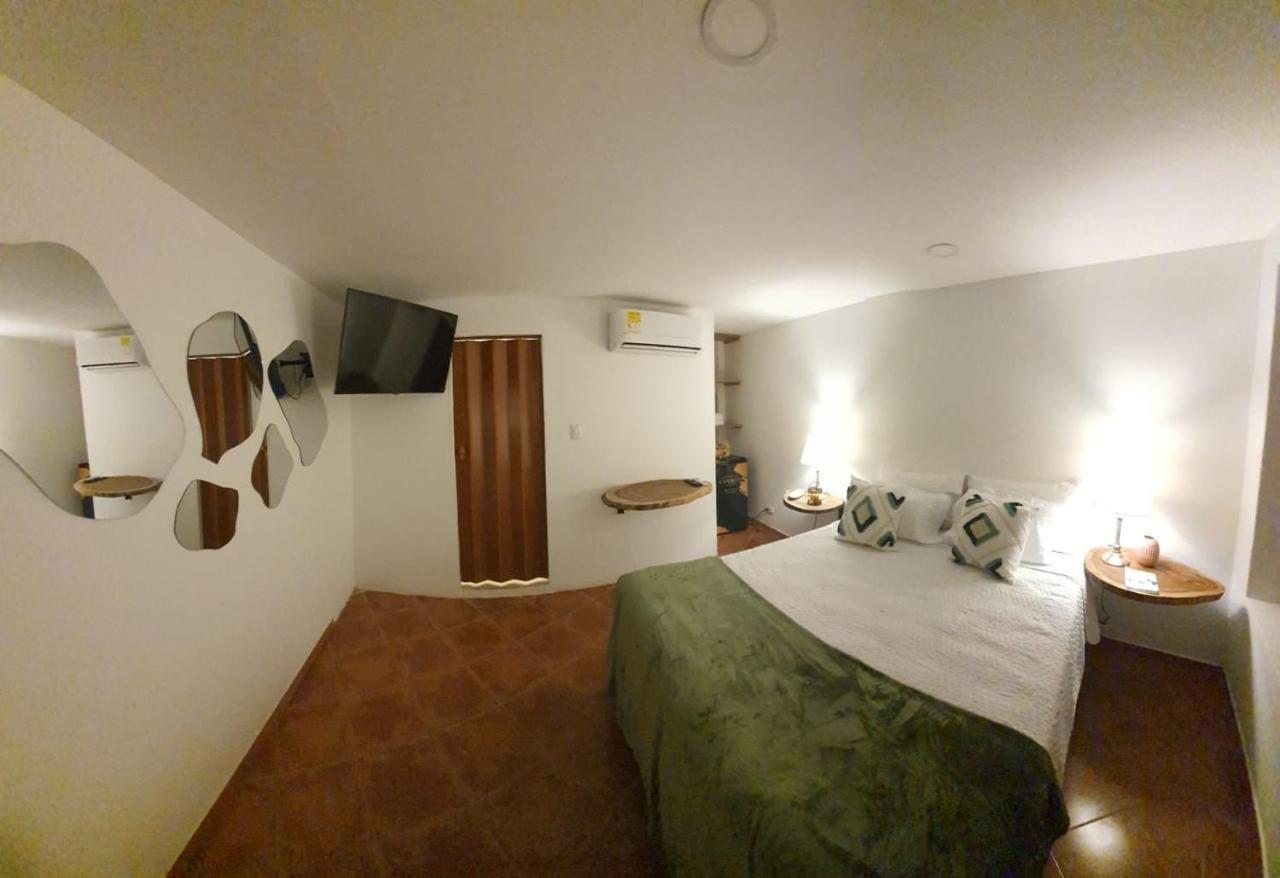 Double Room,1297550071:JPEG