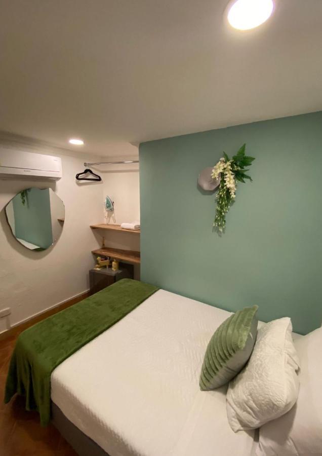 Single Room Bathroom