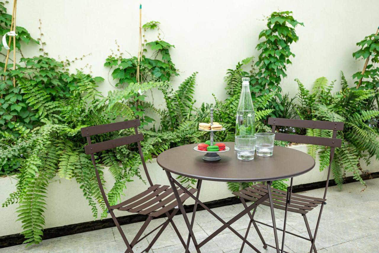 Standard Doppel- oder Zweibettzimmer mit Gartenblick