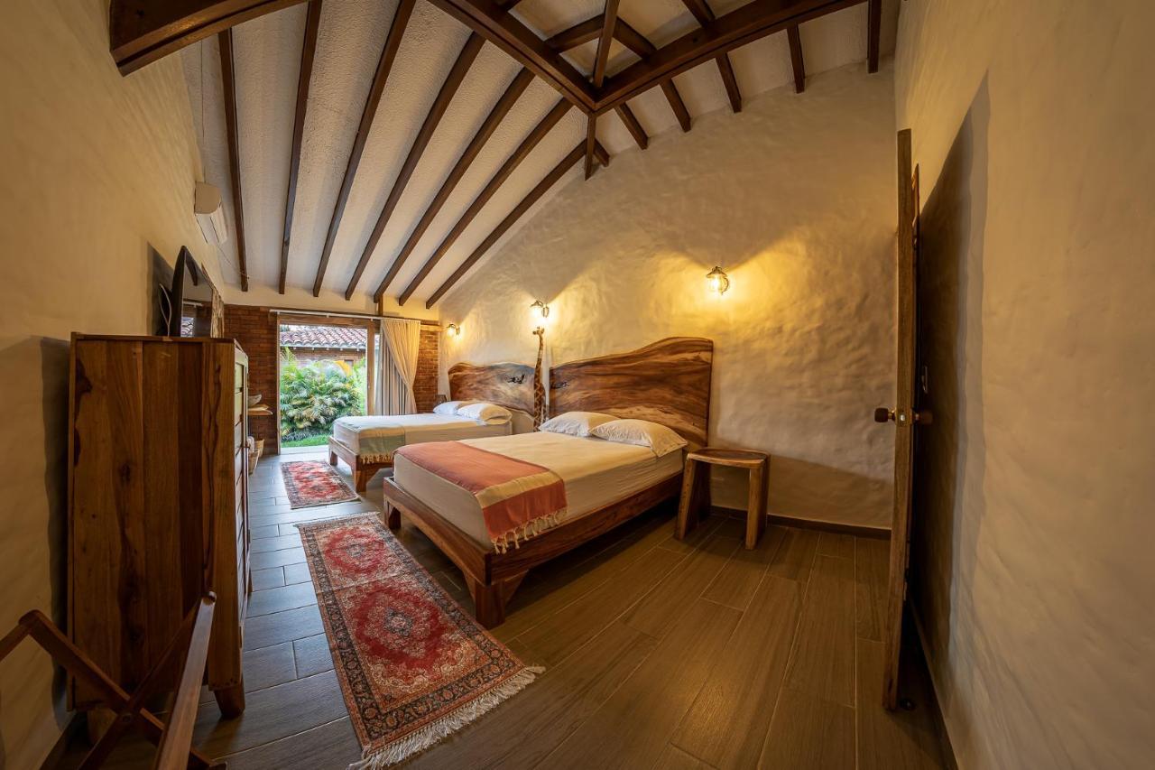 Suite Junior con vistas al jardín
