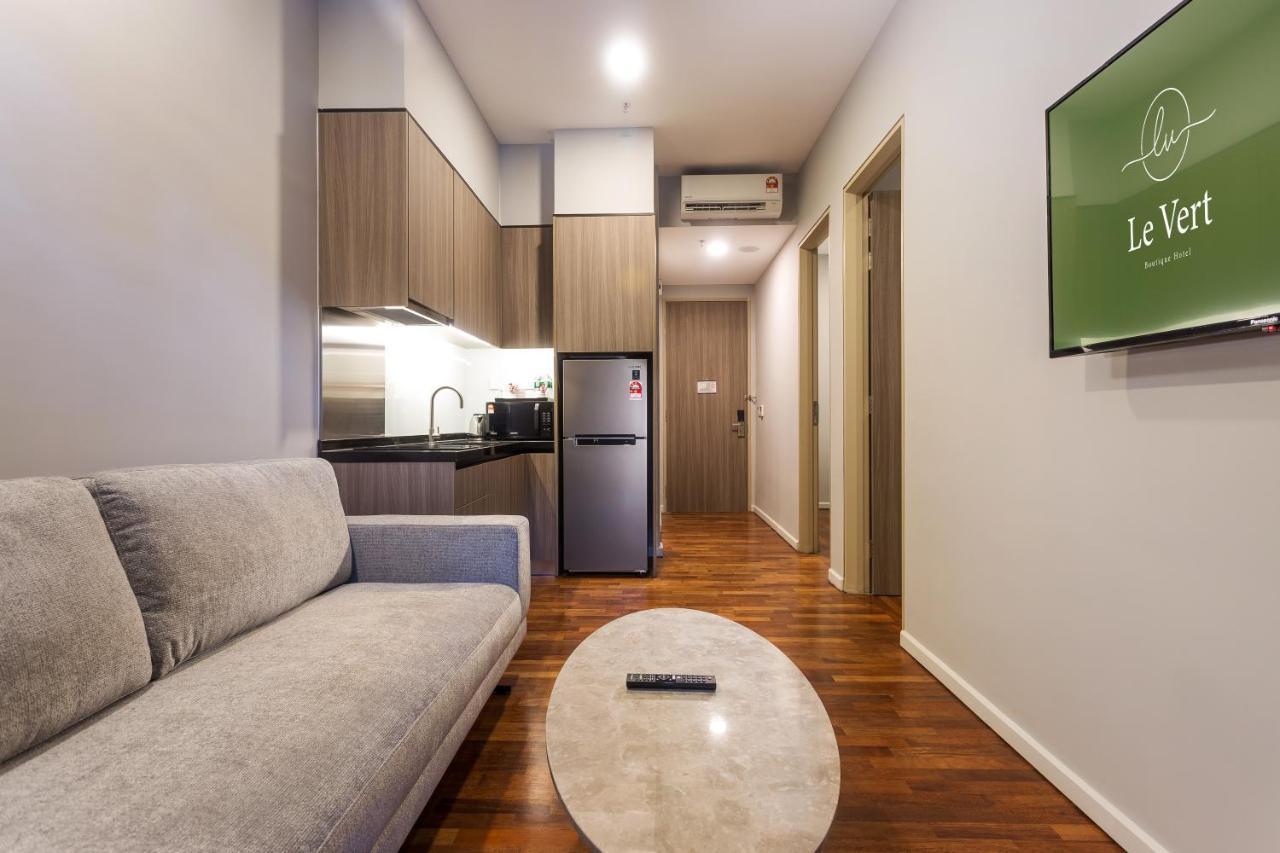 Two Bedroom Family Room,1299124330:JPEG