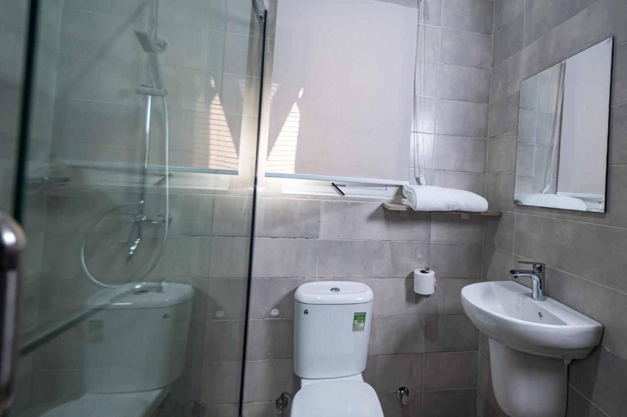 Deluxe King Suite