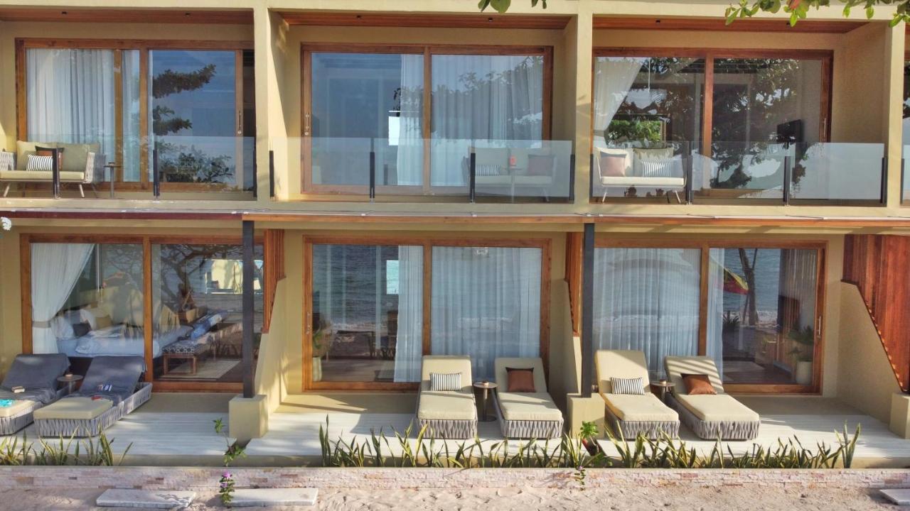 Beachfront Deluxe with Terrace