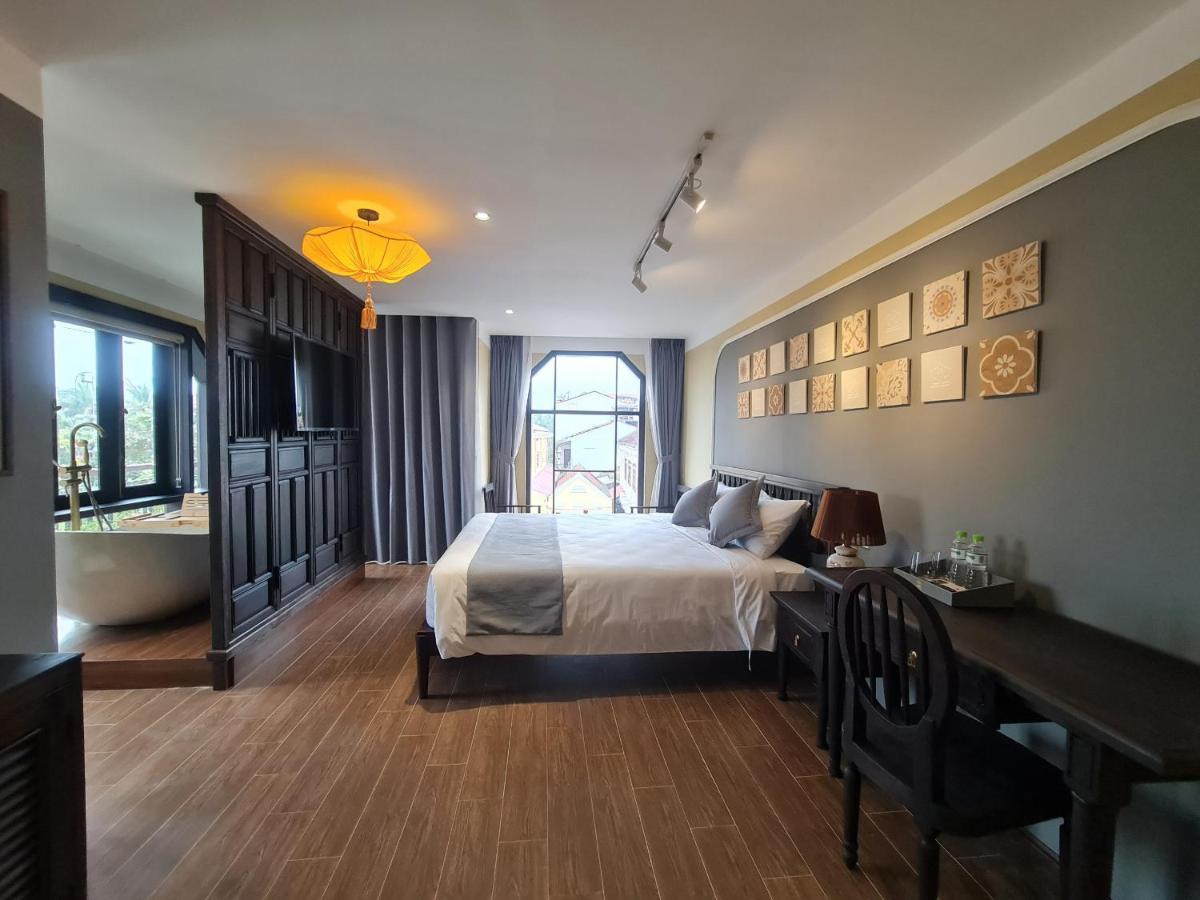 Suite Balcony